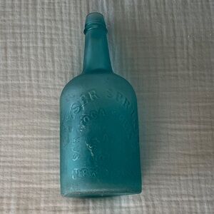Saratoga Spring NY Geyser Spring Aqua Embossed Glass Bottle